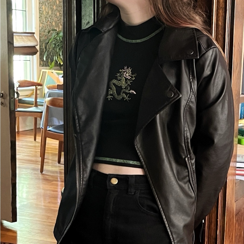 Women's Black Shirt